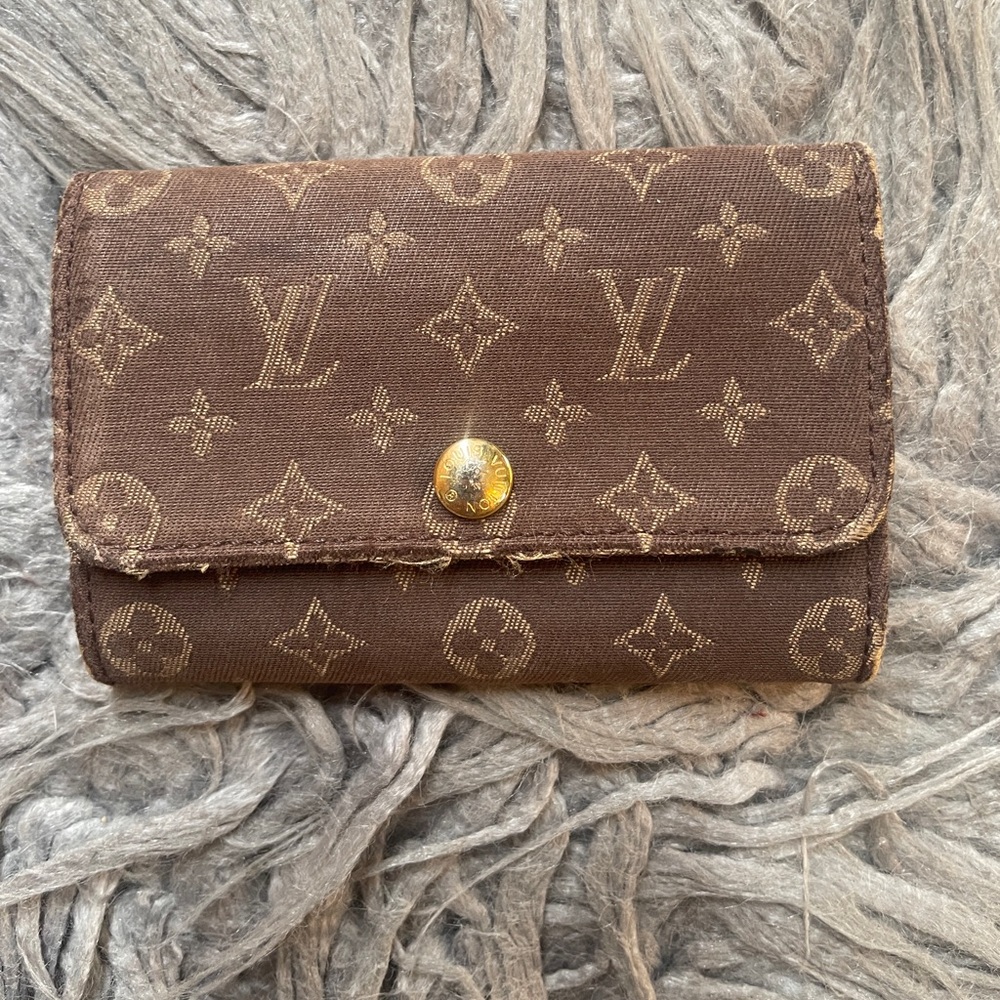 Louis Vuitton Idyle Brown Monogram Canvas Snap 6 Ring Key Holder